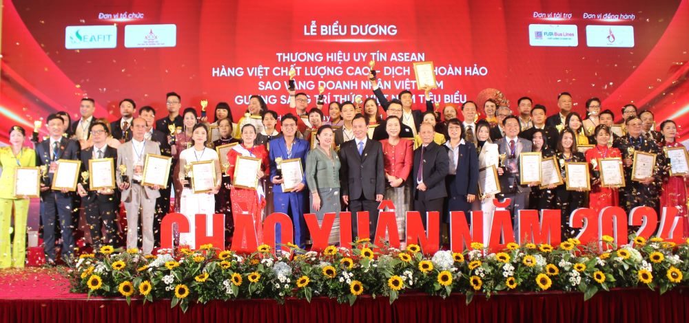 KTS Group nhận giải thưởng “Top 10 thương hiệu uy tín Asean”