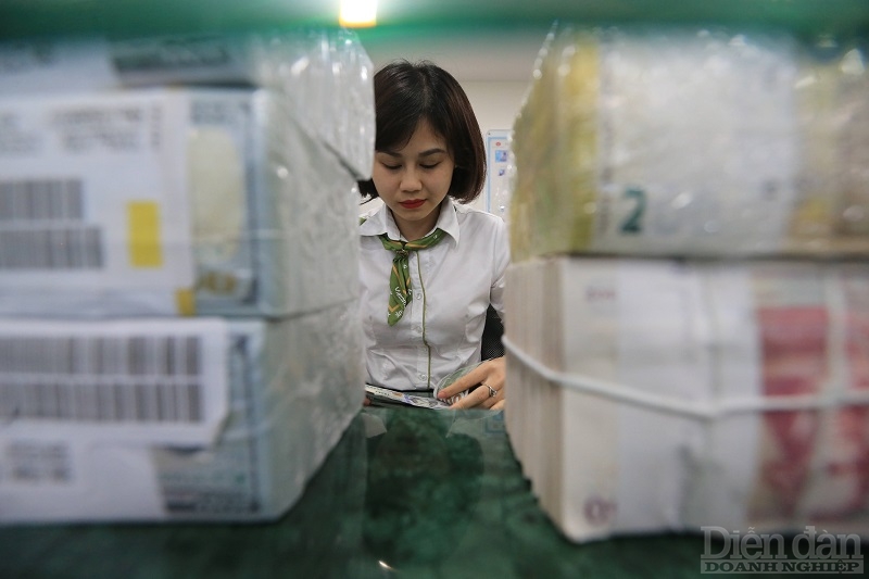 Giao hết chỉ tiêu tăng trưởng tín dụng: Thách thức và kỳ vọng mới của ngân hàng Giao hết chỉ tiêu tăng trưởng tín dụng: Thách thức và kỳ vọng mới của ngân hàng