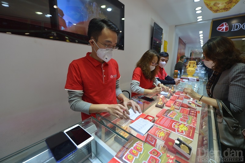 Đã đến lúc trả lại vàng cho thị trường hay chưa? Đã đến lúc trả lại vàng cho thị trường hay chưa?