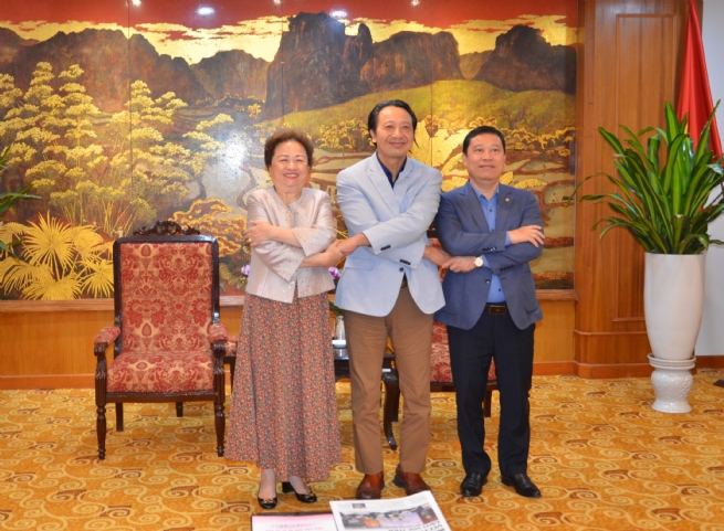 Chủ tịch ASEAN BAC và các thành viên họp bàn về công tác chuẩn bị cho ASEAN 2024