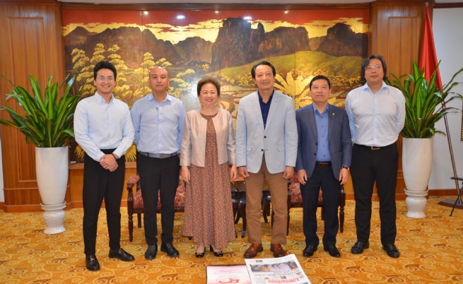 Chủ tịch ASEAN BAC và các thành viên họp bàn về công tác chuẩn bị cho ASEAN 2024