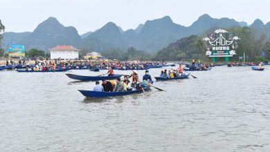 Lễ hội chùa Hương chính thức khai hội tại sân Thiên Trù Lễ hội chùa Hương chính thức khai hội tại sân Thiên Trù
