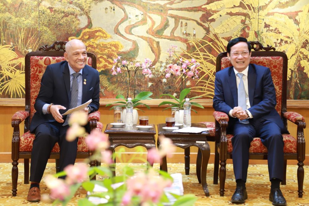 Kiều bào doanh nhân Việt mong góp sức phát triển đất nước Kiều bào doanh nhân Việt mong góp sức phát triển đất nước