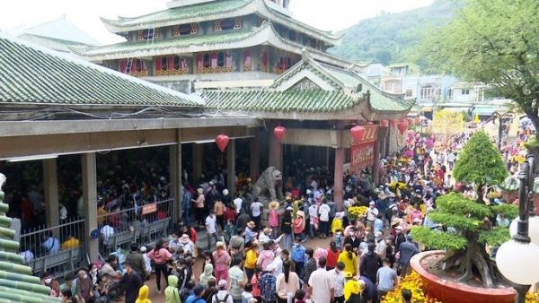 Miếu Bà Chúa Xứ Núi Sam – Điểm đến không thể bỏ qua của du khách Miếu Bà Chúa Xứ Núi Sam – Điểm đến không thể bỏ qua của du khách