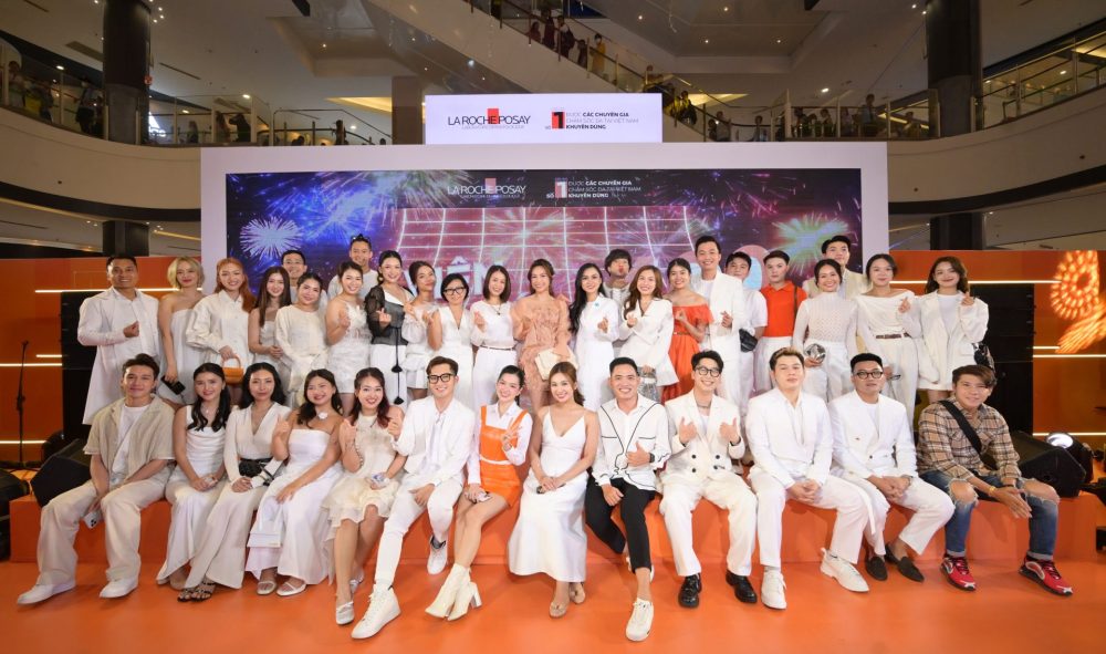 Triển lãm Công nghệ UV-Light đa giác quan đầu tiên tại Việt Nam từ La Roche-Posay Triển lãm Công nghệ UV-Light đa giác quan đầu tiên tại Việt Nam từ La Roche-Posay