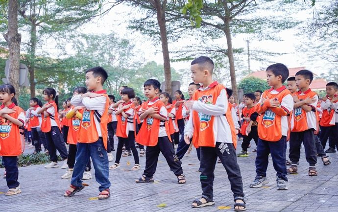 5 triệu “chiến binh Kun” toàn quốc háo hức tập luyện đồng diễn cho ngày xác lập kỷ lục Việt Nam 5 triệu “chiến binh Kun” toàn quốc háo hức tập luyện đồng diễn cho ngày xác lập kỷ lục Việt Nam