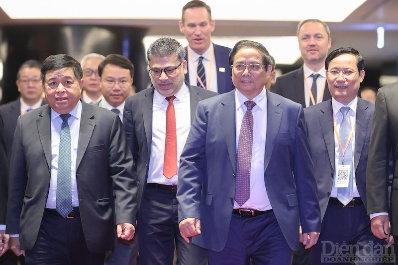 VBF 2024: Cộng đồng doanh nghiệp cam kết cùng Chính phủ thúc đẩy tăng trưởng xanh