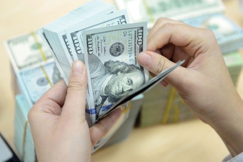 Phòng ngừa rủi ro tỷ giá: Có nên sử dụng công cụ tài chính phái sinh? Phòng ngừa rủi ro tỷ giá: Có nên sử dụng công cụ tài chính phái sinh?
