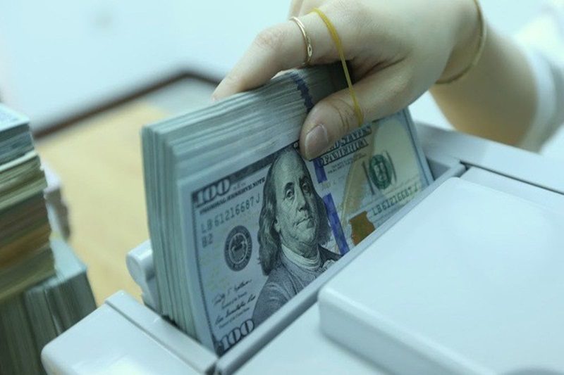 Phòng ngừa rủi ro tỷ giá: Có nên sử dụng công cụ tài chính phái sinh? Phòng ngừa rủi ro tỷ giá: Có nên sử dụng công cụ tài chính phái sinh?