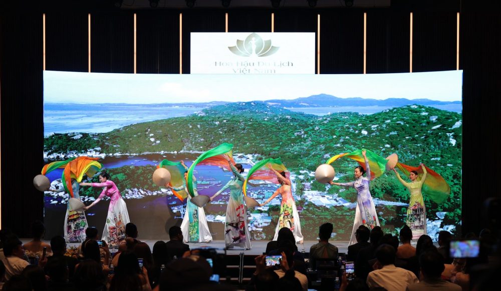 Khởi động cuộc thi Hoa hậu Du lịch Việt Nam 2024 Khởi động cuộc thi Hoa hậu Du lịch Việt Nam 2024