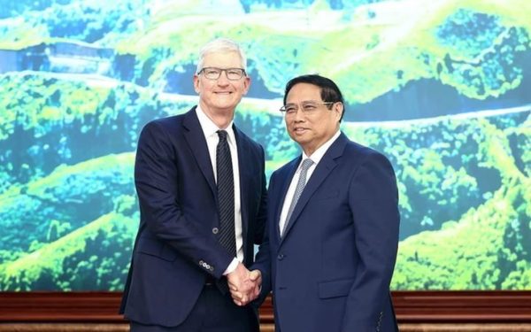 CEO Apple Tim Cook: Sẽ mua nhiều hơn linh kiện từ Việt Nam, hỗ trợ đổi mới sáng tạo CEO Apple Tim Cook: Sẽ mua nhiều hơn linh kiện từ Việt Nam, hỗ trợ đổi mới sáng tạo