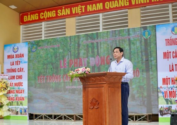 C.P. VIỆT NAM HƯỞNG ỨNG TẾT TRỒNG CÂY ĐỜI ĐỜI NHỚ ƠN BÁC HỒ TẠI TỈNH BÌNH PHƯỚC, ĐỒNG NAI VÀ BẾN TRE C.P. VIỆT NAM HƯỞNG ỨNG TẾT TRỒNG CÂY ĐỜI ĐỜI NHỚ ƠN BÁC HỒ TẠI TỈNH BÌNH PHƯỚC, ĐỒNG NAI VÀ BẾN TRE