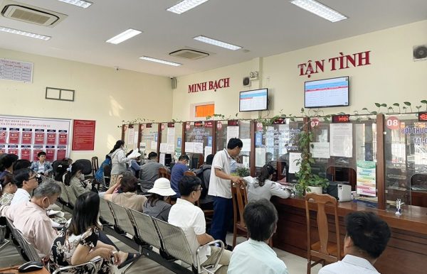 Đà Nẵng: Nâng cao chất lượng giải quyết TTHC bắt đầu từ ý thức, trách nhiệm của cán bộ, công chức, viên chức