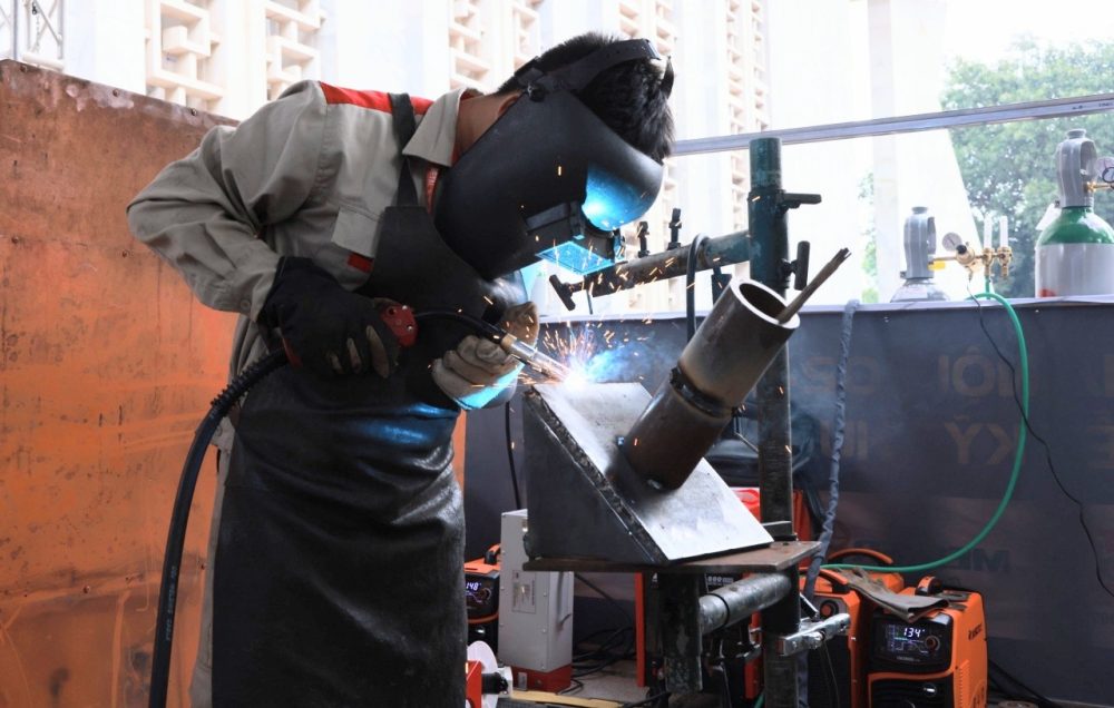 Hội thi tay nghề Hàn Hà Nội 2024 - Trình diễn kỹ thuật hàn công nghệ cao Hội thi tay nghề Hàn Hà Nội 2024 - Trình diễn kỹ thuật hàn công nghệ cao