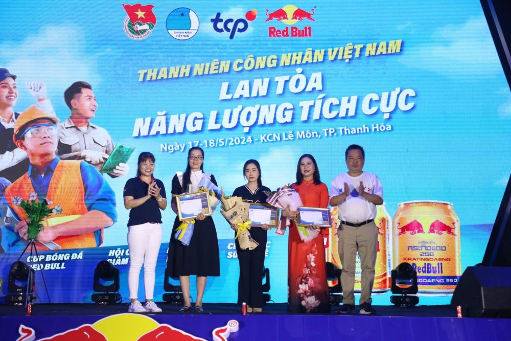 Sôi nổi các hoạt động cho thanh niên công nhân tại tỉnh Thanh Hoá Sôi nổi các hoạt động cho thanh niên công nhân tại tỉnh Thanh Hoá