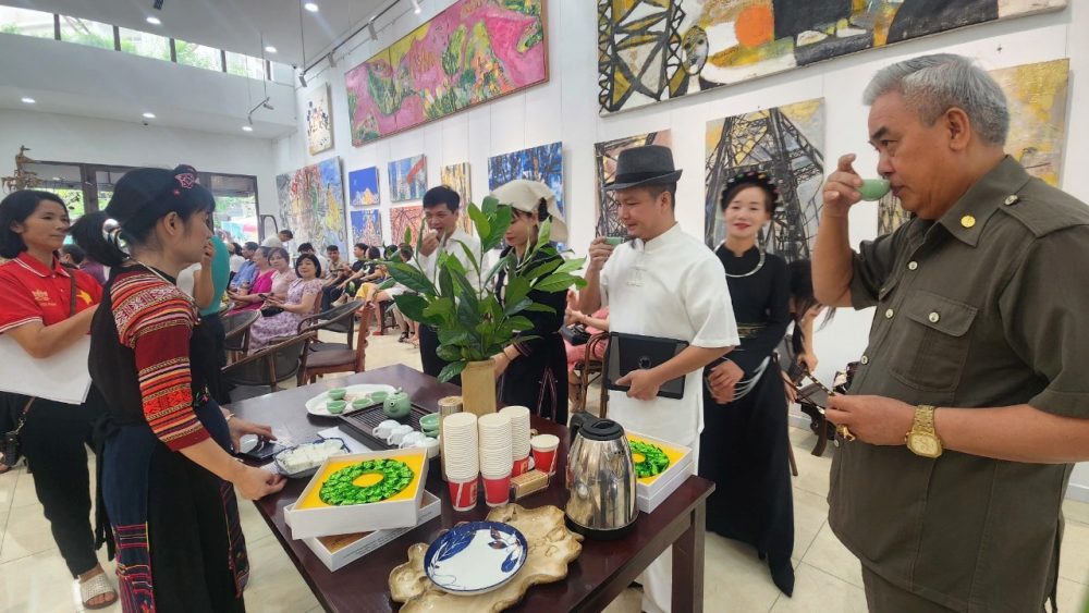 Khởi động chương trình truyền cảm hứng bảo tồn di sản Việt Nam Khởi động chương trình truyền cảm hứng bảo tồn di sản Việt Nam