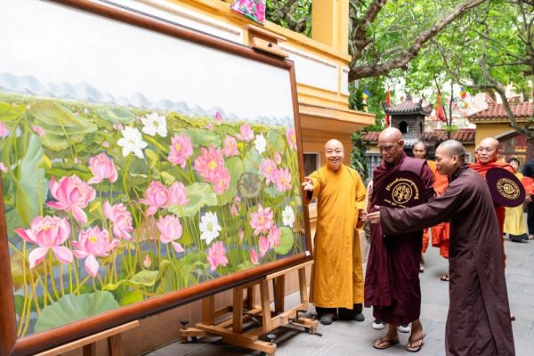 Đức Tăng thống Myanmar đến thăm Việt Nam nhân dịp Phật Đản 2024 Đức Tăng thống Myanmar đến thăm Việt Nam nhân dịp Phật Đản 2024
