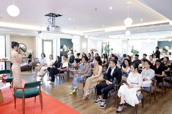 DianCarina thương hiệu thời trang mới dành cho phái đẹp