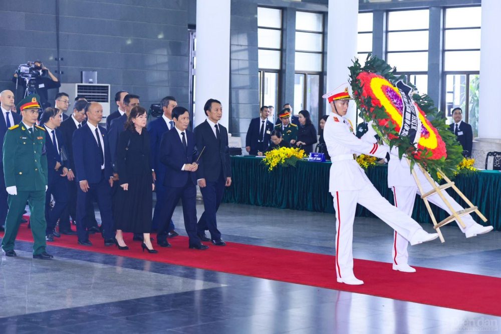 VCCI và các Hiệp hội Doanh nghiệp Việt Nam, quốc tế viếng Tổng Bí thư Nguyễn Phú Trọng VCCI và các Hiệp hội Doanh nghiệp Việt Nam, quốc tế viếng Tổng Bí thư Nguyễn Phú Trọng