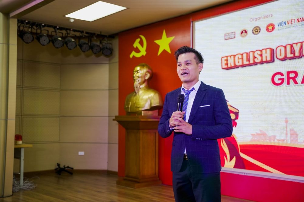 EOV 2024 - Hành trình truyền cảm hứng về sức trẻ Việt Nam trong thời đại kỷ nguyên số EOV 2024 - Hành trình truyền cảm hứng về sức trẻ Việt Nam trong thời đại kỷ nguyên số