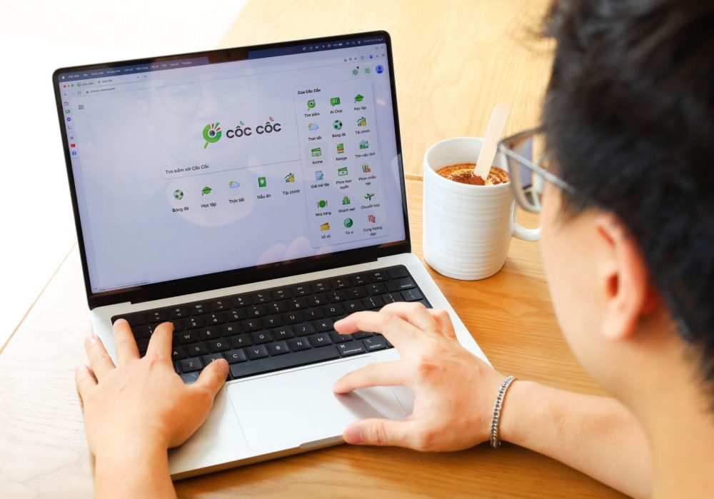 Từ khóa nào “hút” người dùng Việt nhất trong nửa đầu năm 2024? Từ khóa nào “hút” người dùng Việt nhất trong nửa đầu năm 2024?