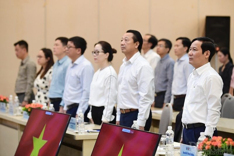 VCCI tiếp tục đổi mới, đồng hành cùng doanh nghiệp vượt khó VCCI tiếp tục đổi mới, đồng hành cùng doanh nghiệp vượt khó
