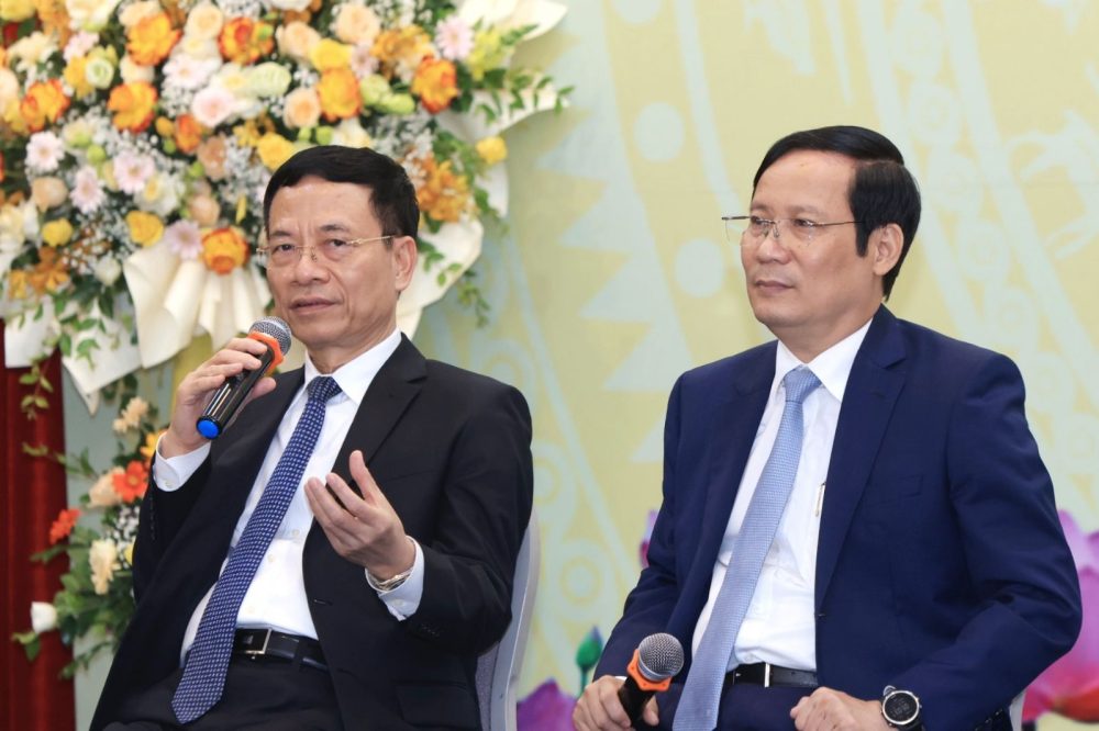 Bộ Thông tin và Truyền thông và VCCI chung tay thúc đẩy Chuyển đổi số Bộ Thông tin và Truyền thông và VCCI chung tay thúc đẩy Chuyển đổi số
