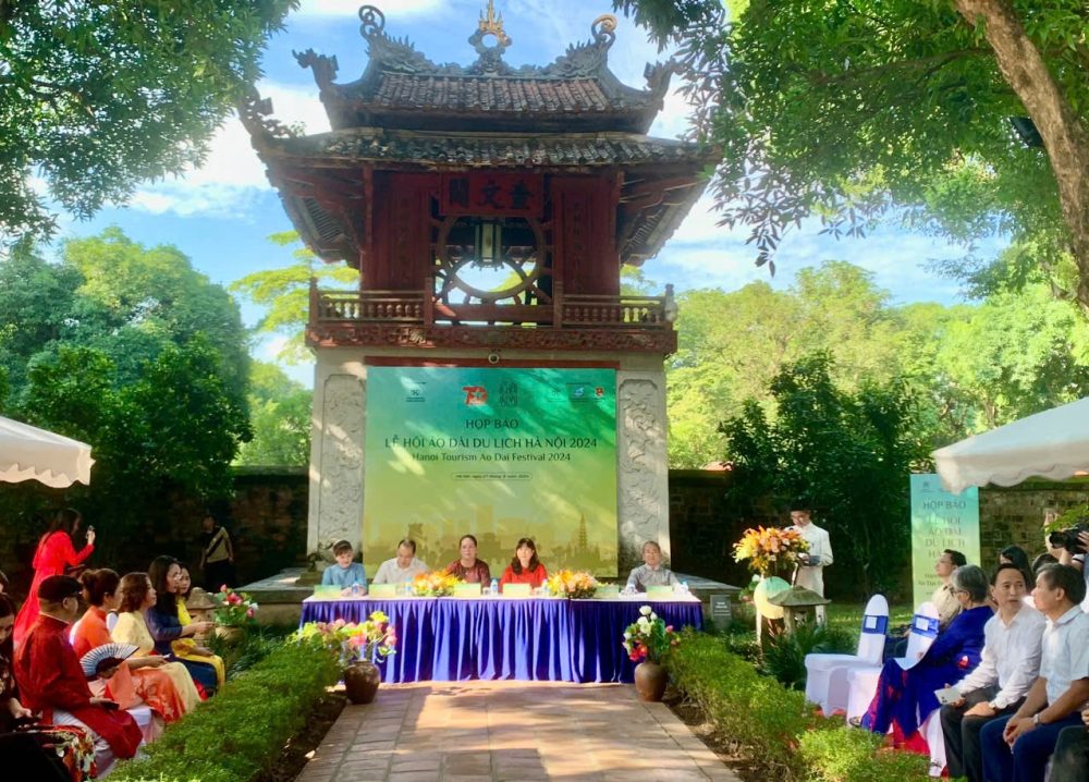Lễ hội Áo dài Du lịch Hà Nội 2024