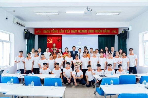 Khai giảng lớp Cao đẳng chính quy ngành Ngôn ngữ Hàn Quốc theo chương trình trao đổi sinh viên D2-6