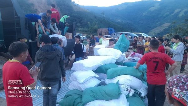 “Lửa hồng 36 Thanh Hóa” - những trái tim hướng về đồng bào khó khăn huyện Mường Lát tỉnh Thanh Hóa