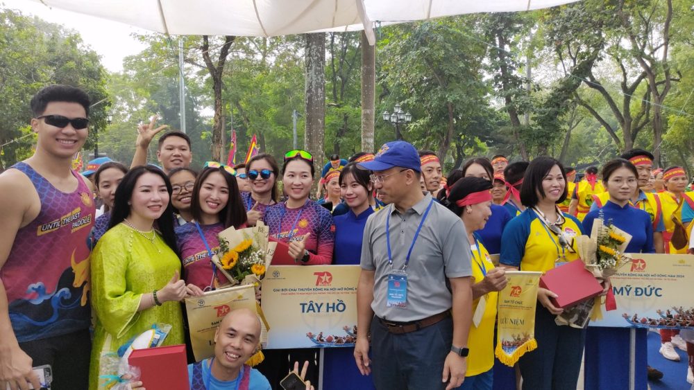 Giải Bơi chải Thuyền rồng Hà Nội mở rộng năm 2024 tôn vinh di sản văn hóa và phát triển du lịch Thủ đô Giải Bơi chải Thuyền rồng Hà Nội mở rộng năm 2024 tôn vinh di sản văn hóa và phát triển du lịch Thủ đô