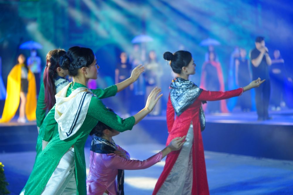 Đêm khai mạc Lễ hội Áo dài du lịch Hà Nội 2024 hứa hẹn nhiều tiết mục đặc sắc