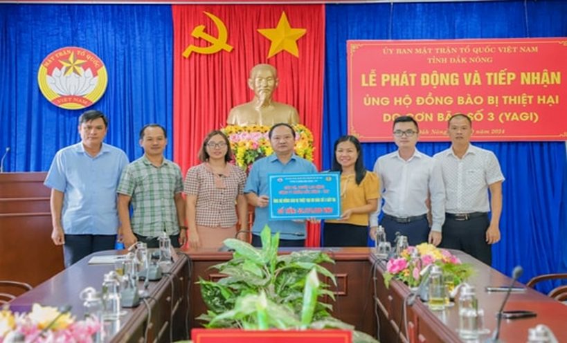 Công ty Nhôm Đắk Nông - TKV lá cờ đầu trong phát triển kinh tế gắn với công tác an sinh xã hội của tỉnh ĐắK Nông Công ty Nhôm Đắk Nông - TKV lá cờ đầu trong phát triển kinh tế gắn với công tác an sinh xã hội của tỉnh ĐắK Nông