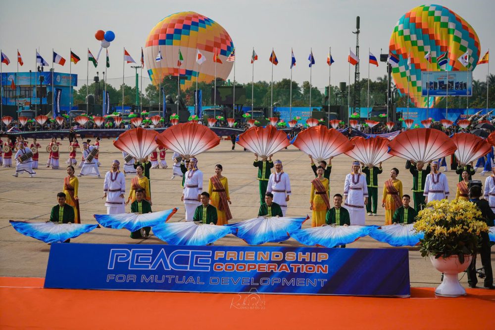 Lễ khai mạc Triển lãm Quốc phòng quốc tế Việt Nam 2024 Lễ khai mạc Triển lãm Quốc phòng quốc tế Việt Nam 2024