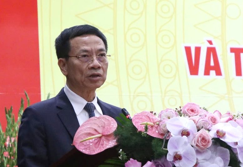 Bộ trưởng Nguyễn Mạnh Hùng: Mỗi công chức cần một 'trợ lý ảo' Bộ trưởng Nguyễn Mạnh Hùng: Mỗi công chức cần một 'trợ lý ảo'
