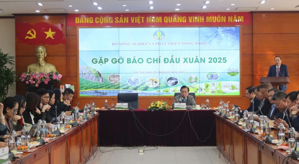 Xuất khẩu nông lâm thủy sản Việt Nam năm 2024 đạt mức cao kỷ lục 62,5 tỷ USD Xuất khẩu nông lâm thủy sản Việt Nam năm 2024 đạt mức cao kỷ lục 62,5 tỷ USD