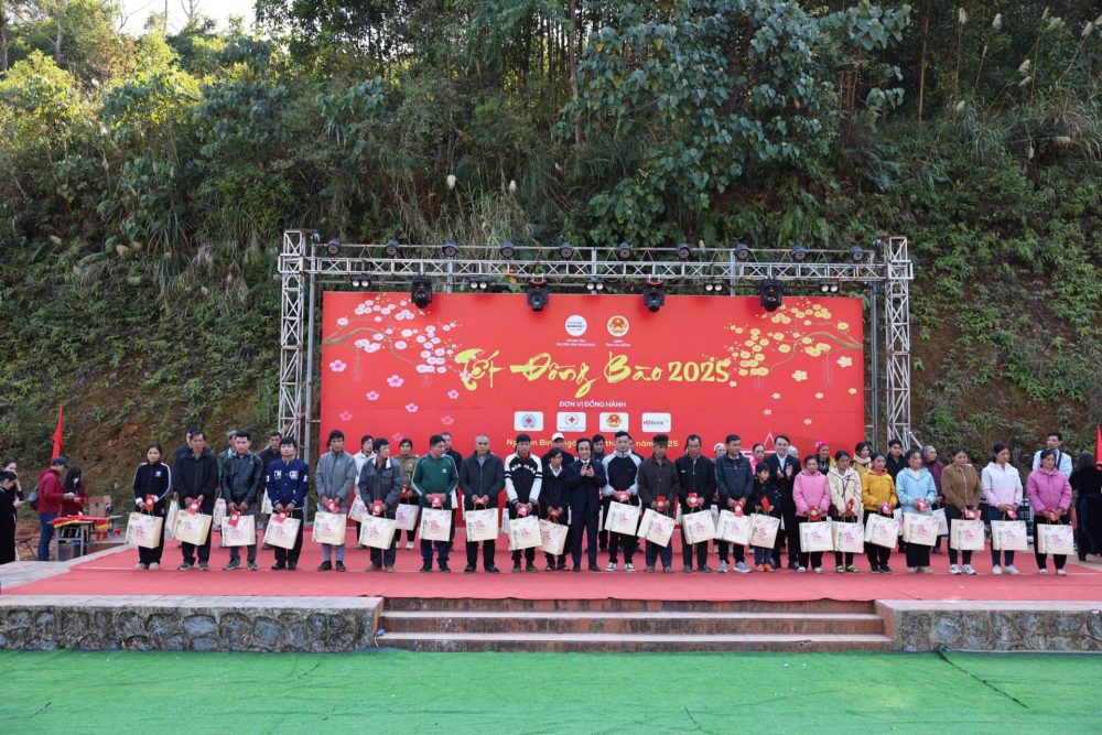 Hành trình đong đầy yêu thương của Hành trình đong đầy yêu thương của