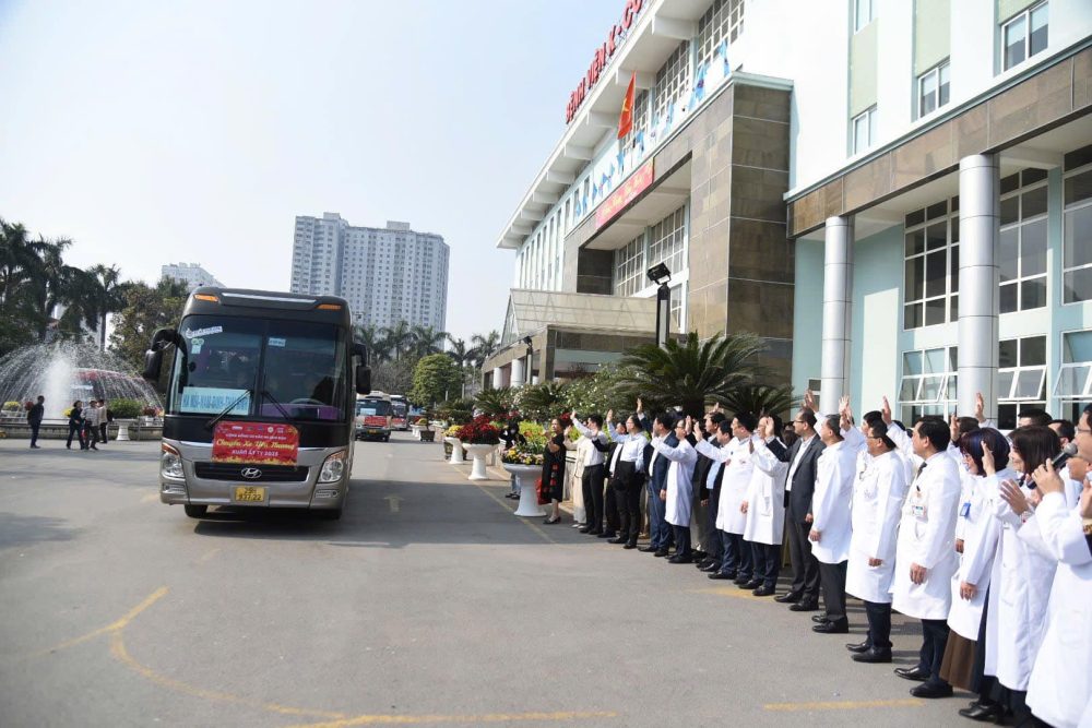 Bệnh viện K triển khai nhiều hoạt động ý nghĩa giúp người bệnh đón Xuân Ất Tỵ vẹn tròn Bệnh viện K triển khai nhiều hoạt động ý nghĩa giúp người bệnh đón Xuân Ất Tỵ vẹn tròn