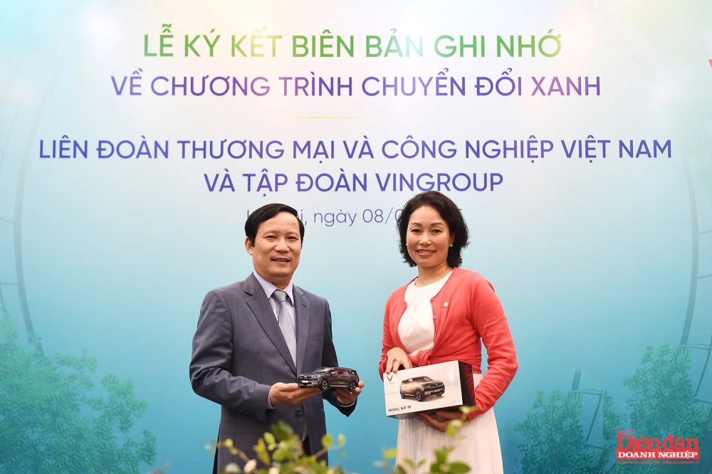 VCCI - VINGROUP: Hợp tác thúc đẩy chuyển đổi xanh, nâng tầm thương hiệu Việt VCCI - VINGROUP: Hợp tác thúc đẩy chuyển đổi xanh, nâng tầm thương hiệu Việt