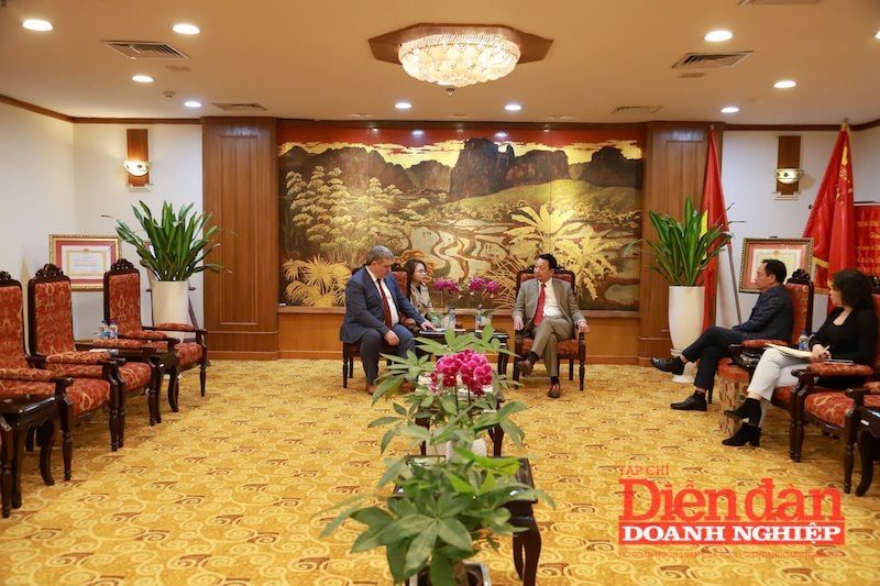 Thúc đẩy hợp tác doanh nghiệp Việt - Nga Thúc đẩy hợp tác doanh nghiệp Việt - Nga