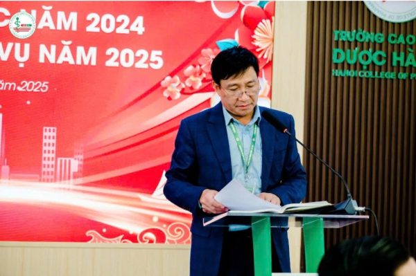 TỔNG KẾT CÔNG TÁC NĂM 2024 VÀ TRIỂN KHAI NHIỆM VỤ NĂM 2025 CỦA TRƯỜNG CAO ĐẲNG DƯỢC HÀ NỘI TỔNG KẾT CÔNG TÁC NĂM 2024 VÀ TRIỂN KHAI NHIỆM VỤ NĂM 2025 CỦA TRƯỜNG CAO ĐẲNG DƯỢC HÀ NỘI