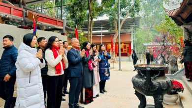 Lễ hội truyền thống “Tế Khai sắc, rước khai Xuân” tại đền Voi Phục Lễ hội truyền thống “Tế Khai sắc, rước khai Xuân” tại đền Voi Phục