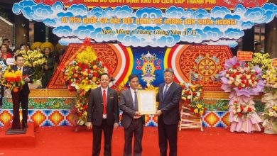 Di tích quốc gia đặc biệt Quần thể Hương Sơn được công nhận là khu du lịch cấp thành phố Di tích quốc gia đặc biệt Quần thể Hương Sơn được công nhận là khu du lịch cấp thành phố