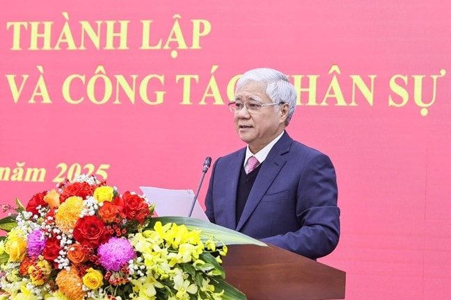 Đảng ủy Mặt trận Tổ quốc, các đoàn thể Trung ương tổ chức Hội nghị công bố Quyết định thành lập các tổ chức đảng trực thuộc Đảng ủy Mặt trận Tổ quốc, các đoàn thể Trung ương tổ chức Hội nghị công bố Quyết định thành lập các tổ chức đảng trực thuộc
