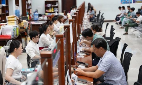 Hà Nam dẫn đầu toàn quốc về tỷ lệ hồ sơ trực tuyến toàn trình Hà Nam dẫn đầu toàn quốc về tỷ lệ hồ sơ trực tuyến toàn trình