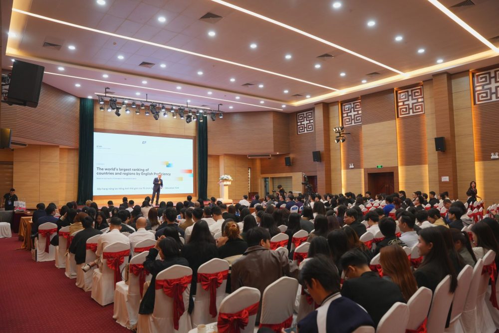 Học bổng S-Global 2025 giúp người Việt dễ dàng tiếp cận với các chương trình đào tạo tiếng Anh hiện đại Học bổng S-Global 2025 giúp người Việt dễ dàng tiếp cận với các chương trình đào tạo tiếng Anh hiện đại