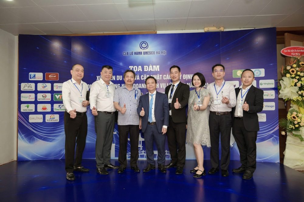 Hấp dẫn các hoạt động kỷ niệm 15 năm thành lập CLB Lữ hành Unesco Hà Nội Hấp dẫn các hoạt động kỷ niệm 15 năm thành lập CLB Lữ hành Unesco Hà Nội