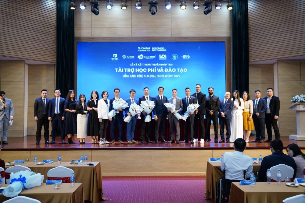 Học bổng S-Global 2025 giúp người Việt dễ dàng tiếp cận với các chương trình đào tạo tiếng Anh hiện đại Học bổng S-Global 2025 giúp người Việt dễ dàng tiếp cận với các chương trình đào tạo tiếng Anh hiện đại