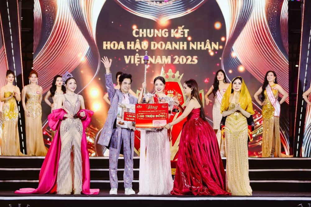 Tân Hoa hậu Doanh nhân Việt Nam 2025 Hoàng Thu Thuỷ khoe vẻ đẹp vương hậu, hé lộ dự án hỗ trợ kinh doanh bảo hiểm Tân Hoa hậu Doanh nhân Việt Nam 2025 Hoàng Thu Thuỷ khoe vẻ đẹp vương hậu, hé lộ dự án hỗ trợ kinh doanh bảo hiểm