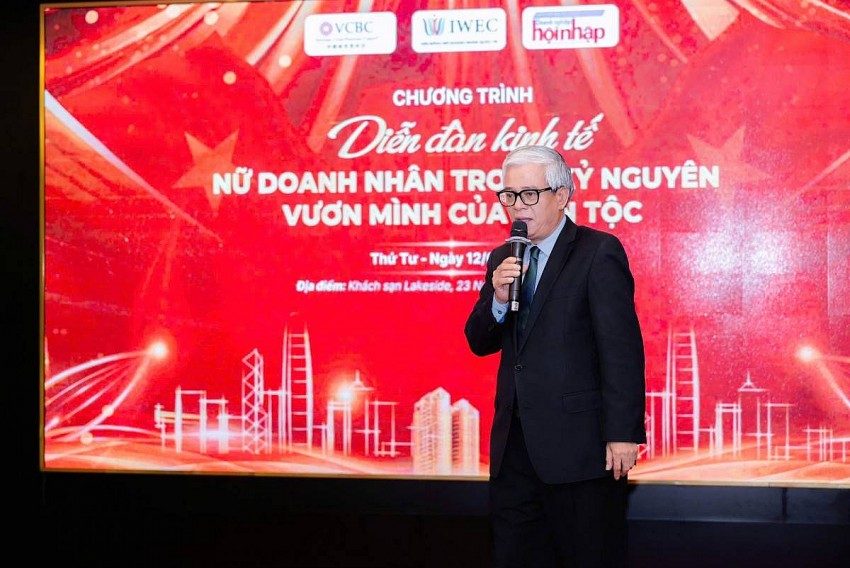 Diễn đàn kinh tế Nữ doanh nhân trong kỷ nguyên vươn mình của dân tộc Diễn đàn kinh tế Nữ doanh nhân trong kỷ nguyên vươn mình của dân tộc